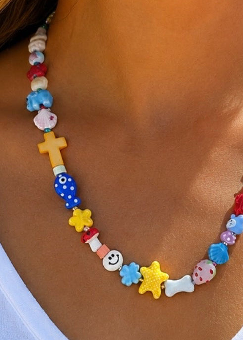 Collar Multicolor Artesanal con Abalorios y Charms